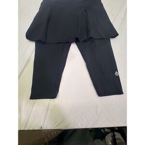 Odonajo Black Combination Skirt and Capri Leggings Women's Size 3 Compression